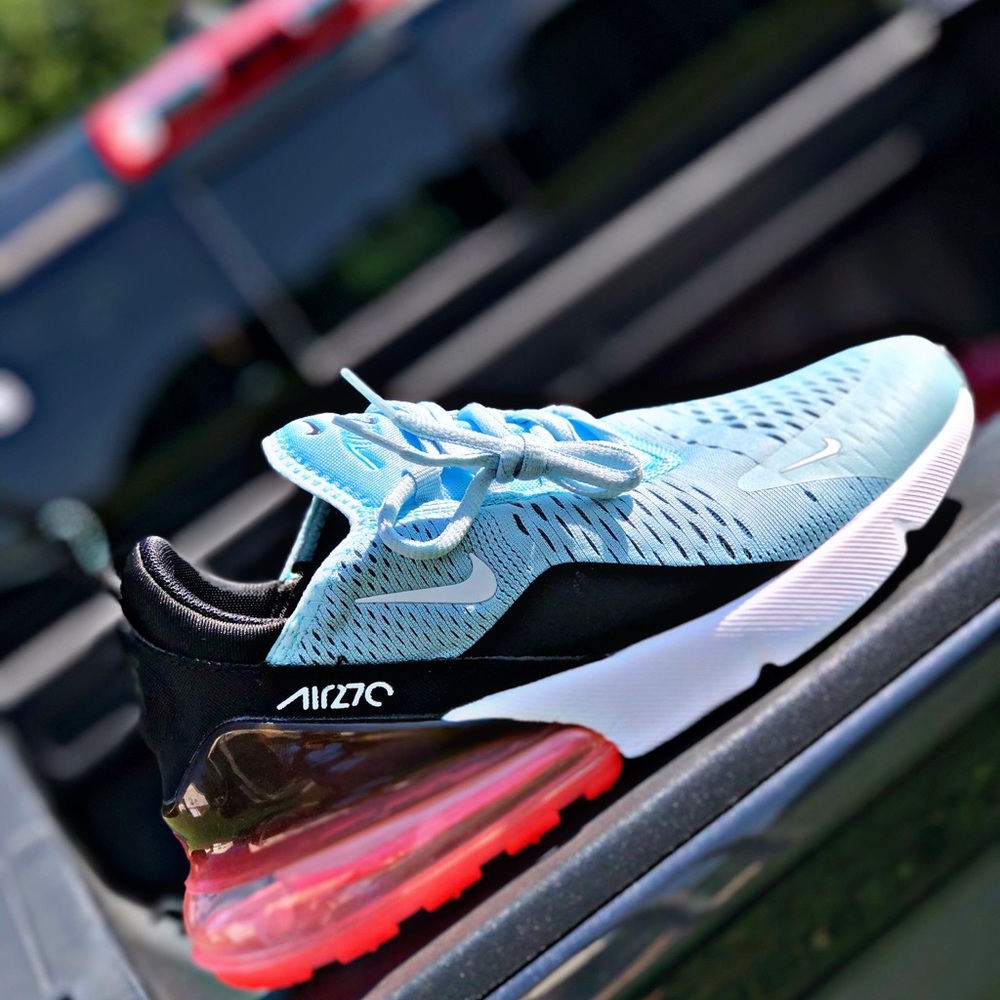 Air Max 270
